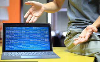 浮梁 mongo排序sort,php如何按顺序排列数组？
